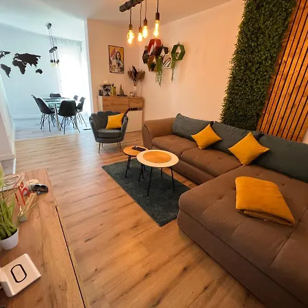 The View * Сплит